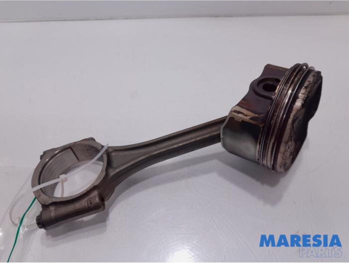 Peugeot - 208 - Connecting rod