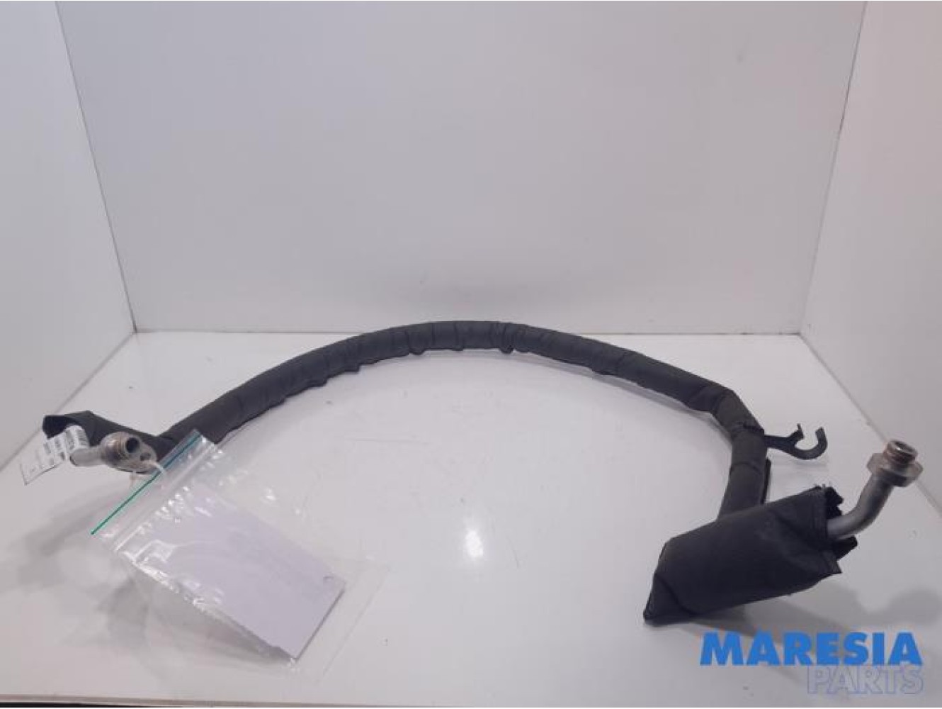 Opel - Corsa - Air conditioning line