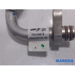 Opel - Corsa - Air conditioning line