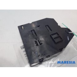 Opel - Corsa - Overvoltagesrelay