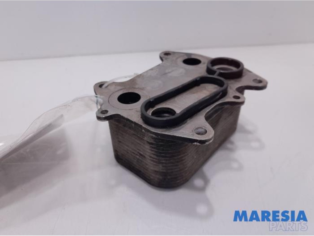 Peugeot - 208 - Oil cooler