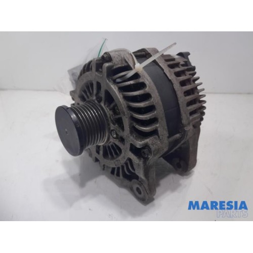 Renault - Trafic - Dynamo