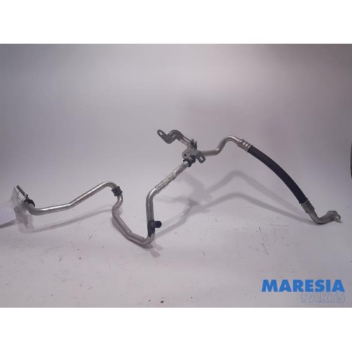 Renault - Trafic - Air conditioning line