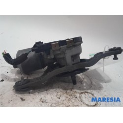 Citroen - C4 Picasso - Scheibenwischermotor vorne