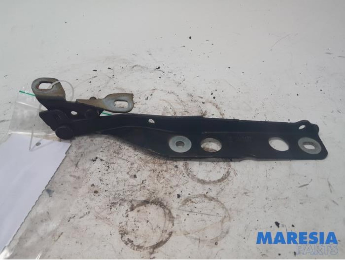 Citroen - C4 Picasso - Bonnet Hinge