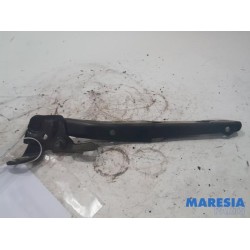 Citroen - C4 Picasso - Bonnet Hinge