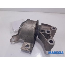 Fiat - 500 - Engine mount