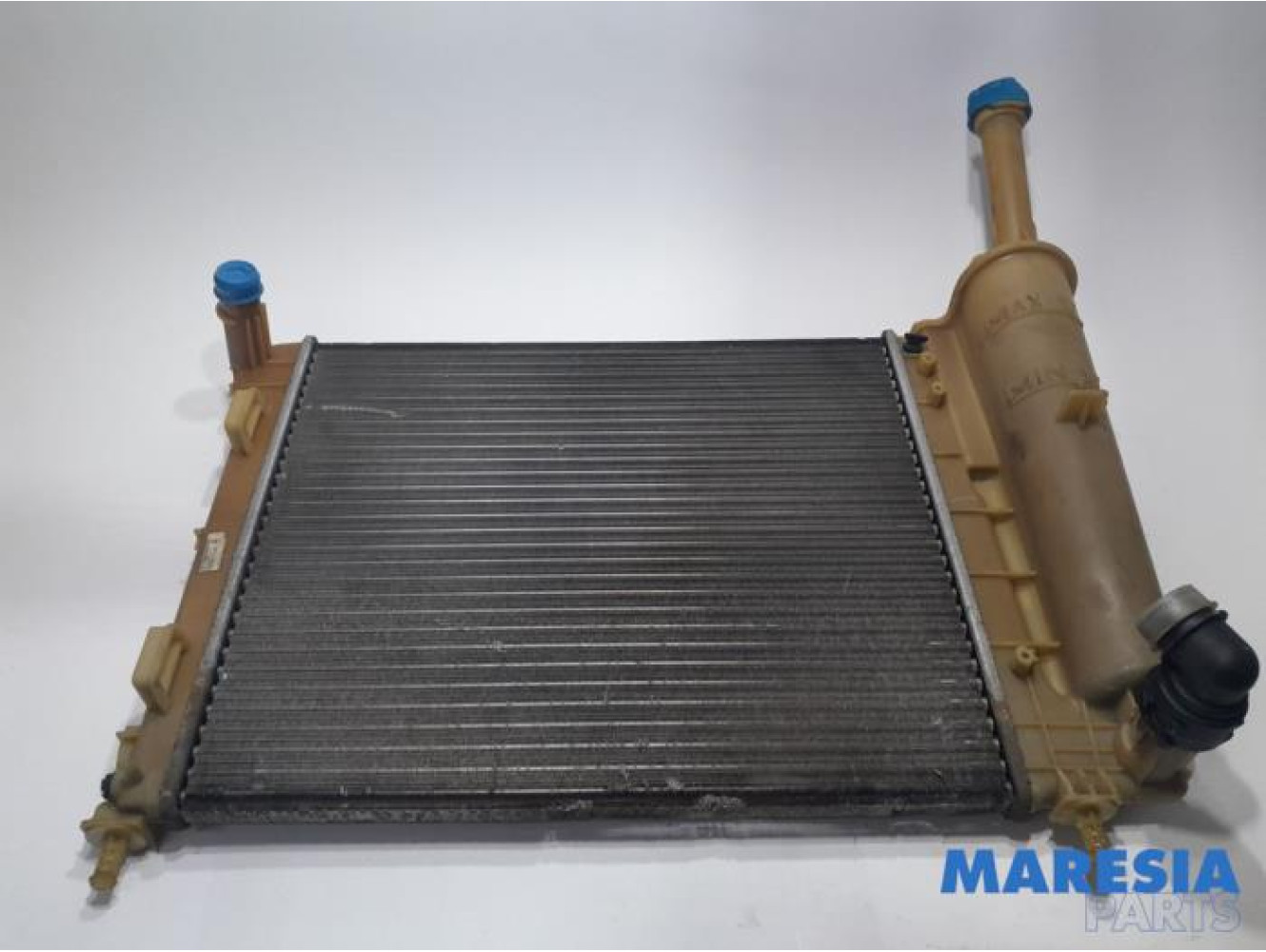 Fiat - 500 - Radiator