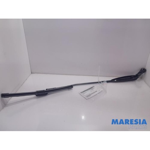 Fiat - 500 - Front wiper arm