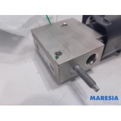 Peugeot - 2008 - AC expansion valve