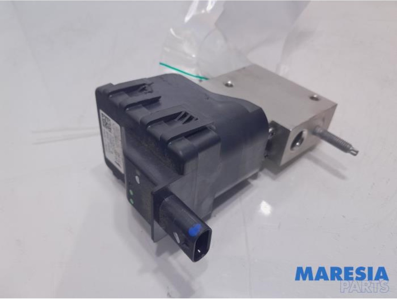 Peugeot - 2008 - AC expansion valve