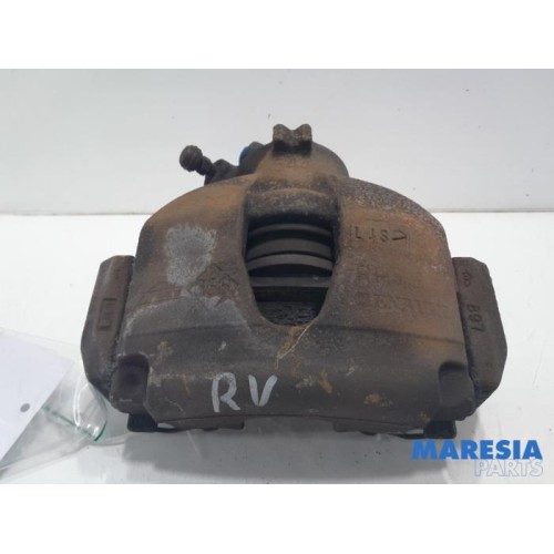 Renault - Grand Scenic - Front brake calliper, right