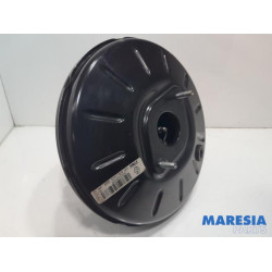 Renault - Captur - Brake servo