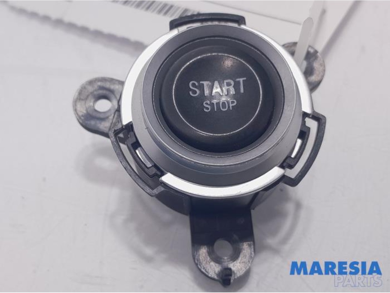 Alfa Romeo - 159 - Start/stop switch