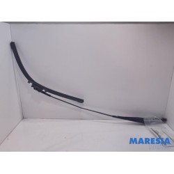 Alfa Romeo - 159 - Front wiper arm