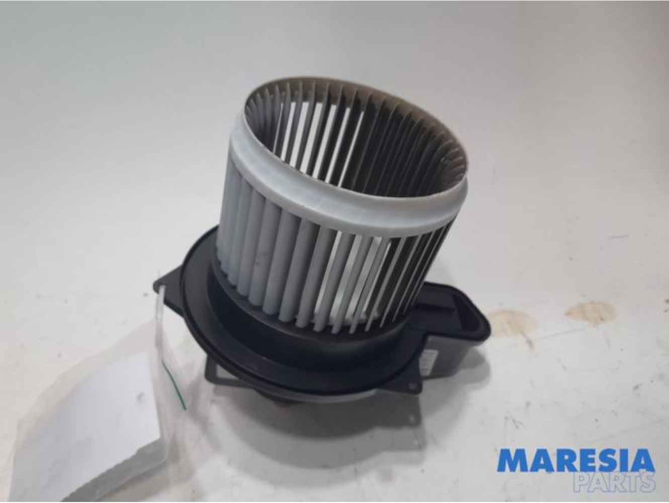 Fiat - 500 - Heating and ventilation fan motor