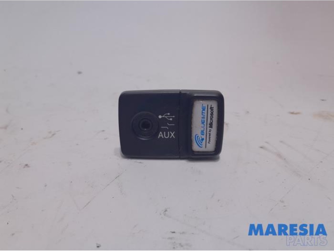 Fiat - 500 - AUX/USB aansluiting