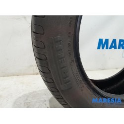 Peugeot - 206 - Pneu