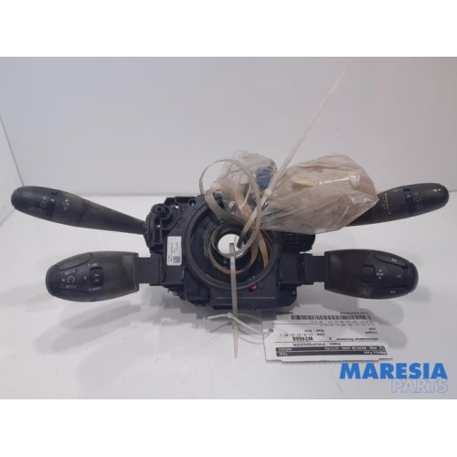 Peugeot - 3008 - Steering column stalk