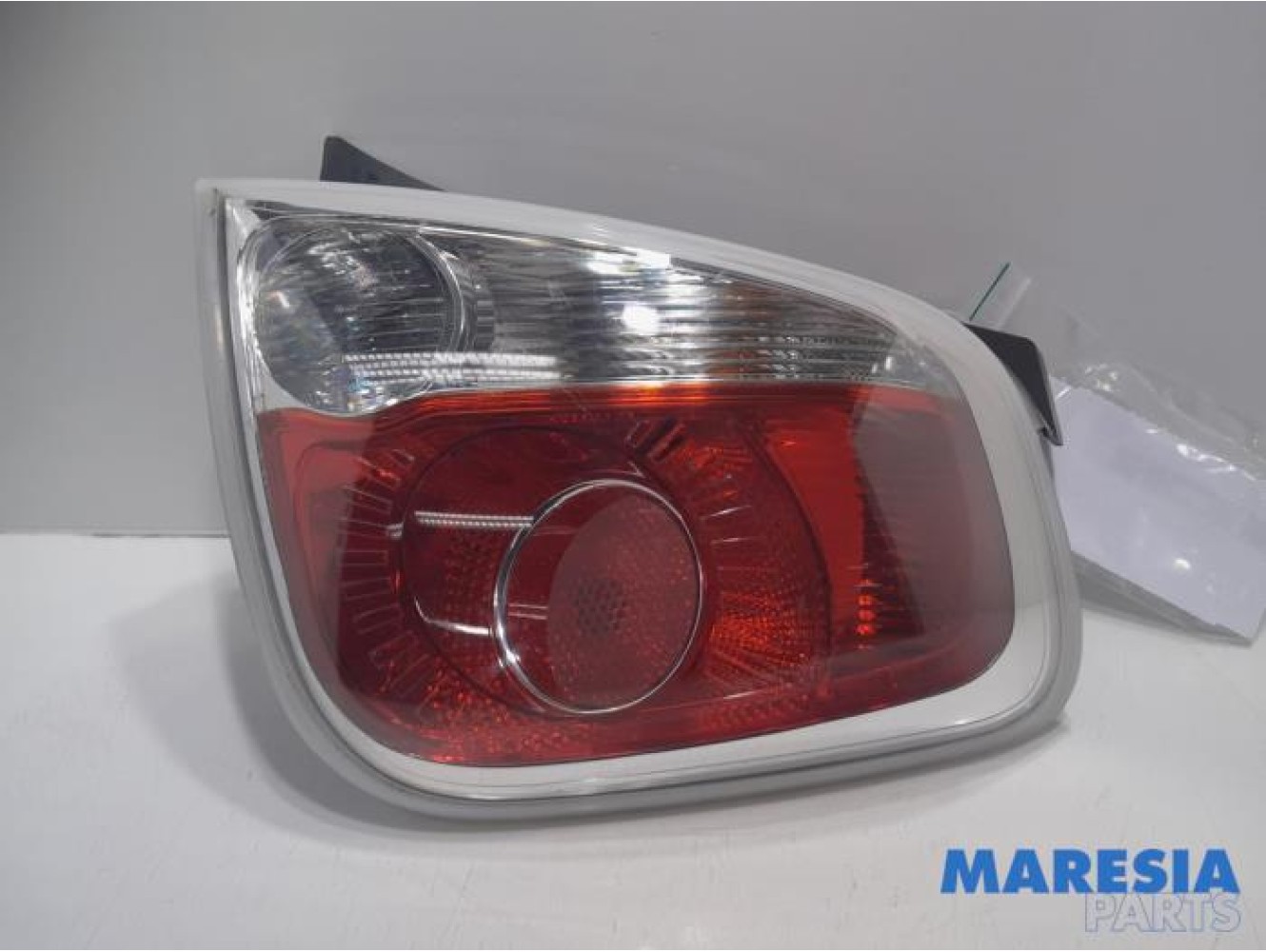 Fiat - 500 - Taillight, right