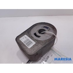 Renault - Megane - Oil filter holder