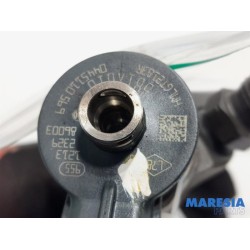Opel - Vivaro - Injecteur (diesel)