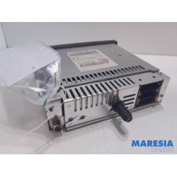 Peugeot - 206 - Radio CD player
