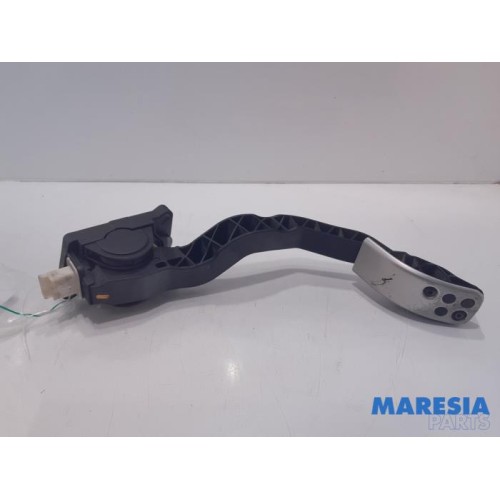 Peugeot - 206 - Gaspedaalpositie Sensor
