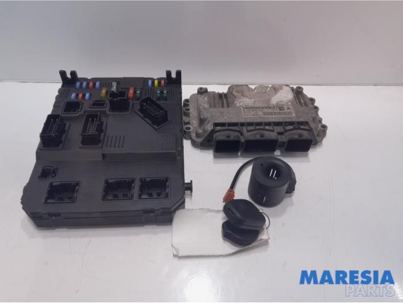 Peugeot - 206 - Engine management computer