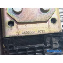 Peugeot - 206 - Sicherheitsgurt links vorne