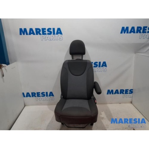 Peugeot - Expert - Seat, right