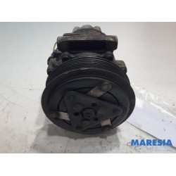 Peugeot - 206 - Air conditioning pump