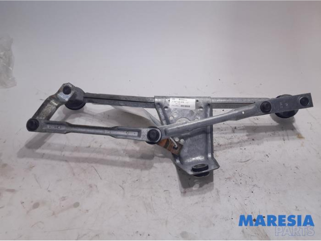 Peugeot - 206 - Wiper mechanism