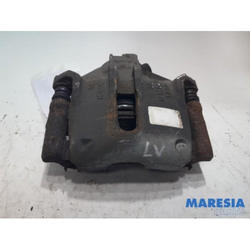 Peugeot - 206 - Front brake calliper, left