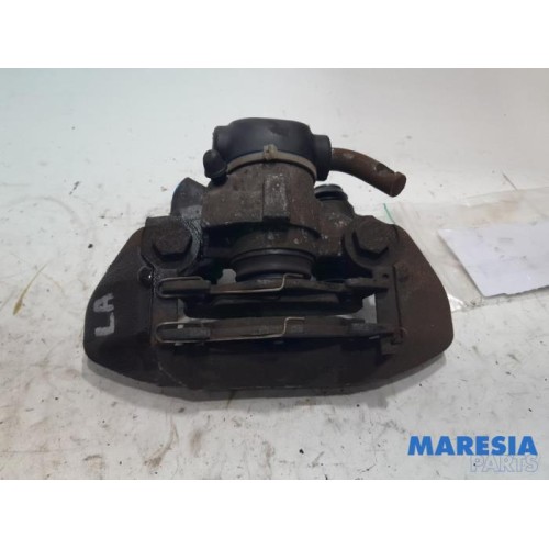 Peugeot - 206 - Bremszange links hinten