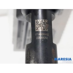 Opel - Vivaro - Injector (diesel)