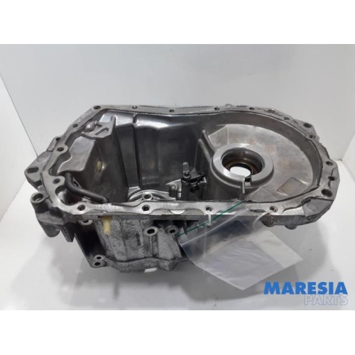 Renault - Clio - Gearbox casing