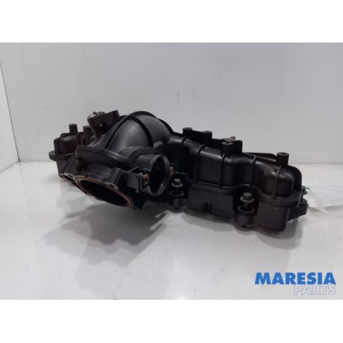 Ford - Transit - Intake manifold