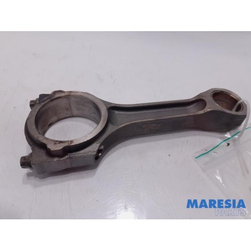 Ford - Transit - Connecting rod
