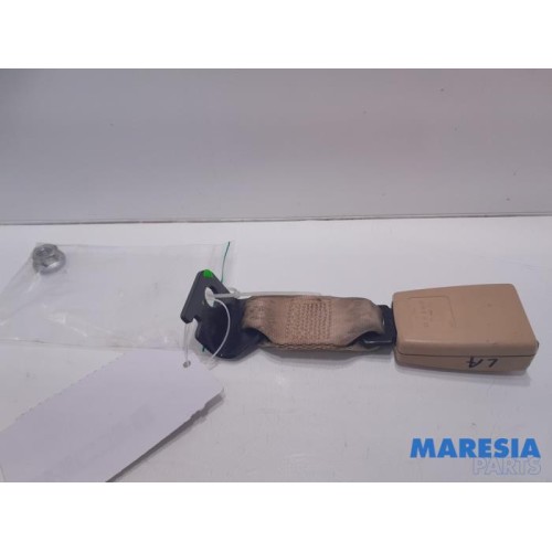 Alfa Romeo - 159 - Rear seatbelt buckle, left