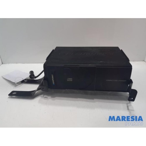 Alfa Romeo - 159 - CD changer