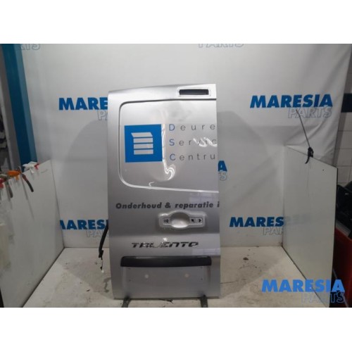 Fiat - Talento - Minibus/van rear door