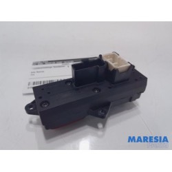 Alfa Romeo - 159 - Panic lighting switch