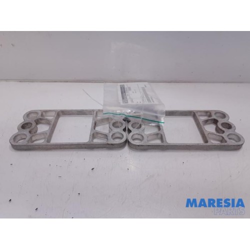 Fiat - 500 - Front bumper frame