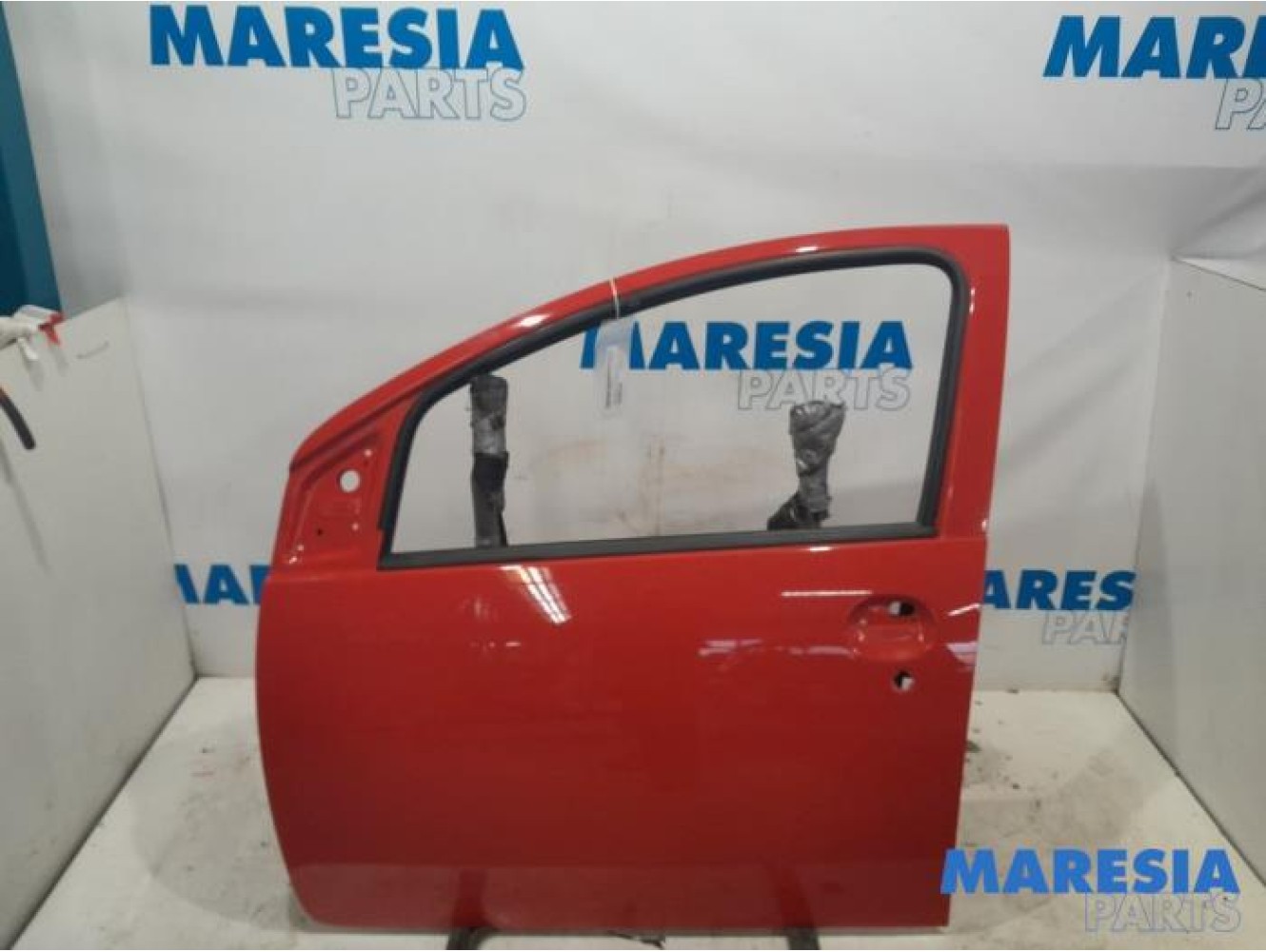 Peugeot - 107 - Portière 4portes avant gauche