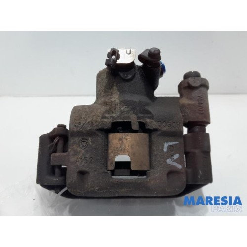 Fiat - 500 - Bremszange links vorne