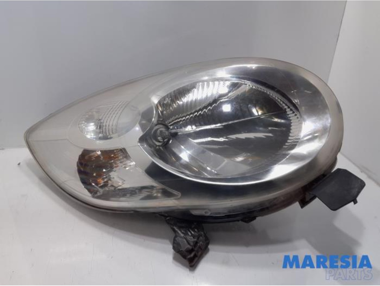 Citroen - C1 - Phare droit