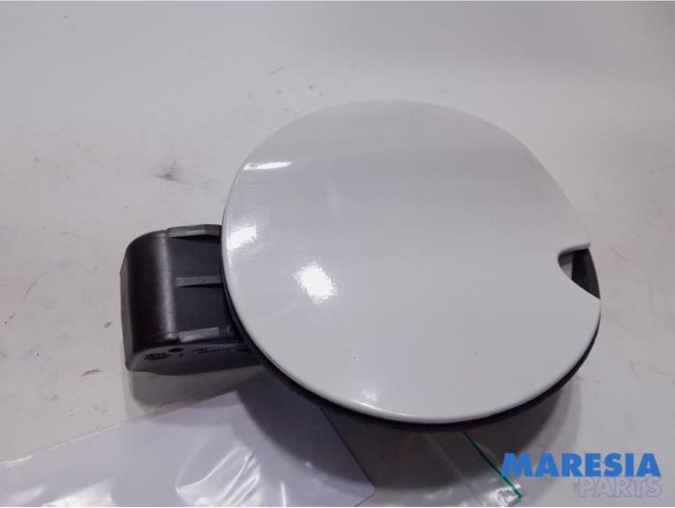 Peugeot - 208 - Tank cap cover