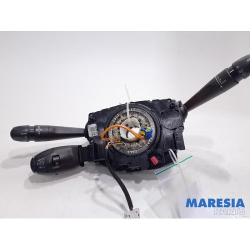 Peugeot - 208 - Steering column stalk