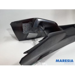 Peugeot - 208 - Middle console